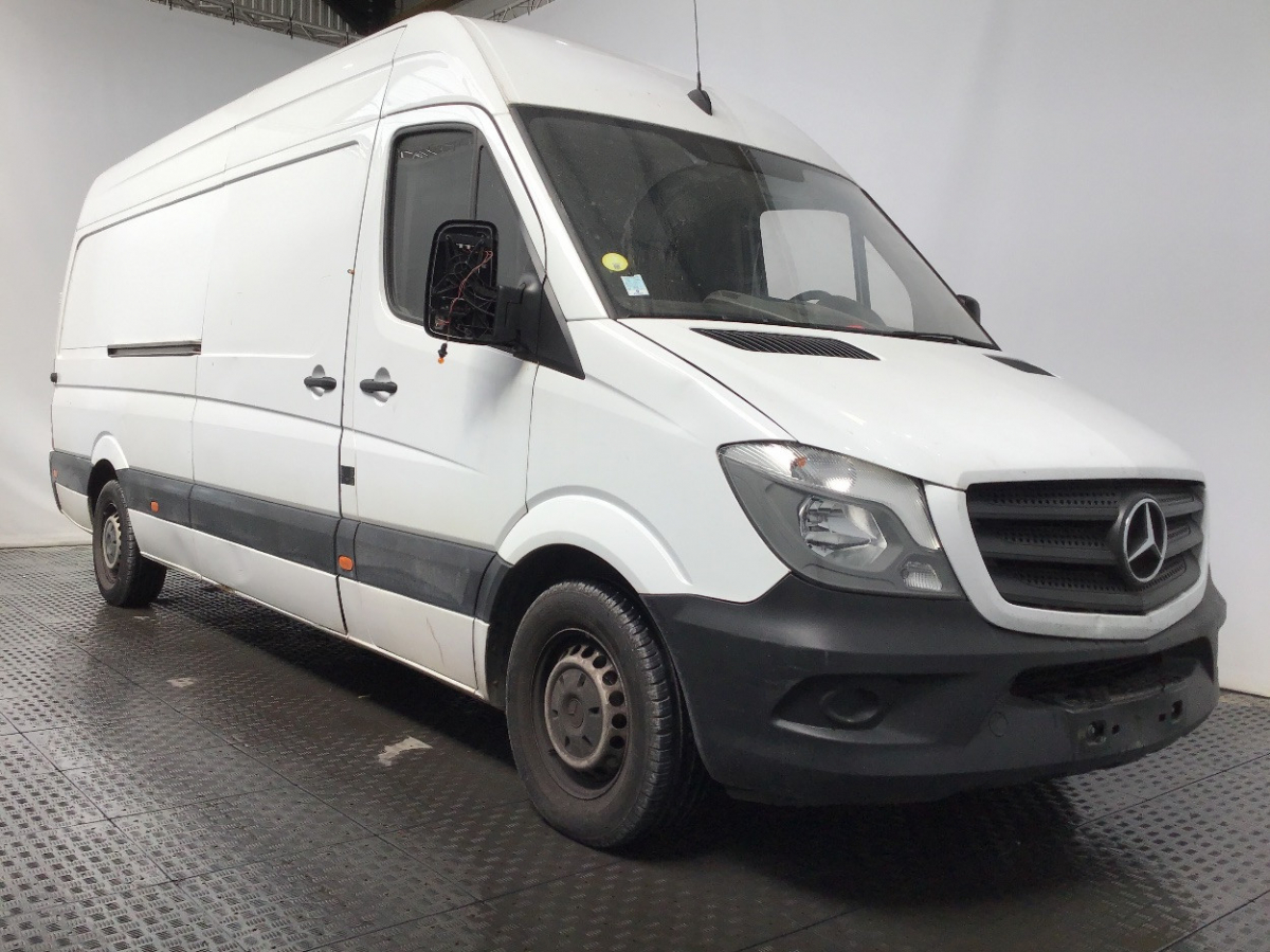 Mercedes Sprinter H2 L4